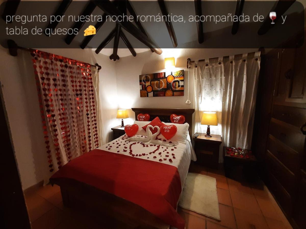 Aparta Hotel El Refugio De Maria Villa de Leyva Bagian luar foto