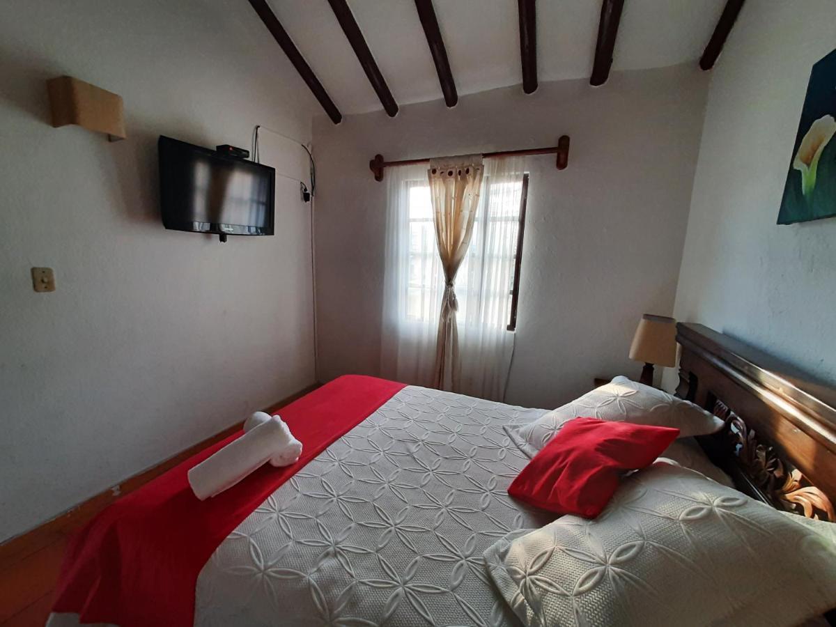 Aparta Hotel El Refugio De Maria Villa de Leyva Bagian luar foto