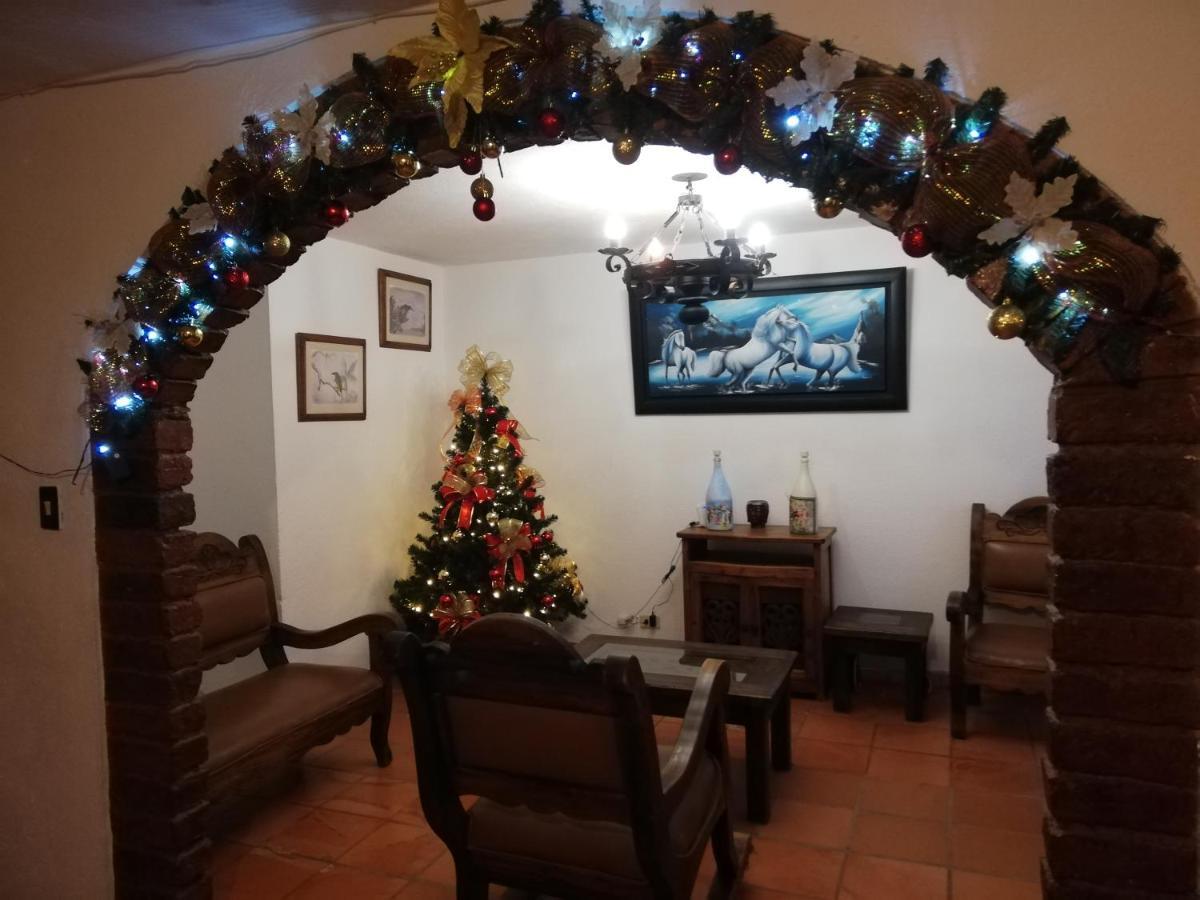 Aparta Hotel El Refugio De Maria Villa de Leyva Bagian luar foto