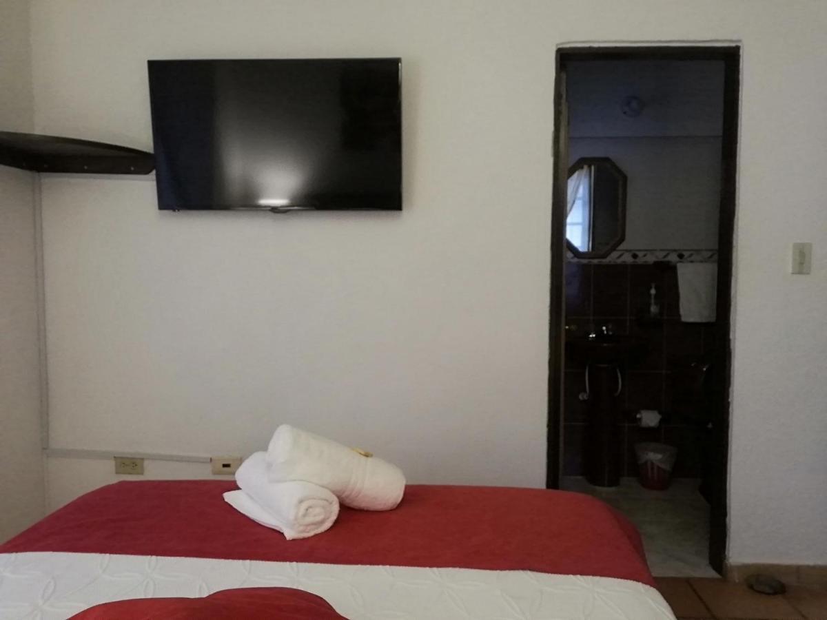 Aparta Hotel El Refugio De Maria Villa de Leyva Bagian luar foto
